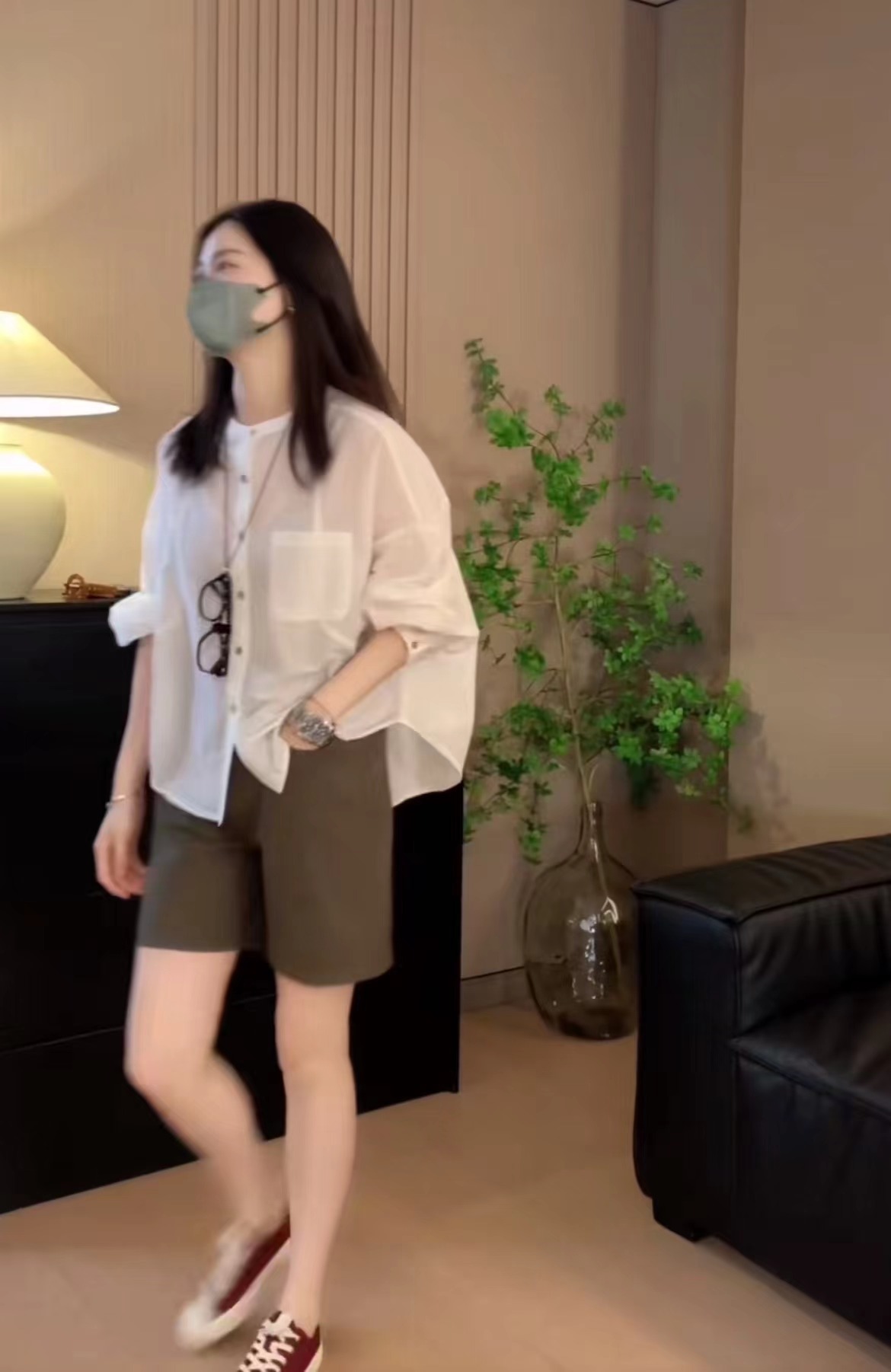 Deconstructed Art Shirt and Khaki Shorts Set - Image 3