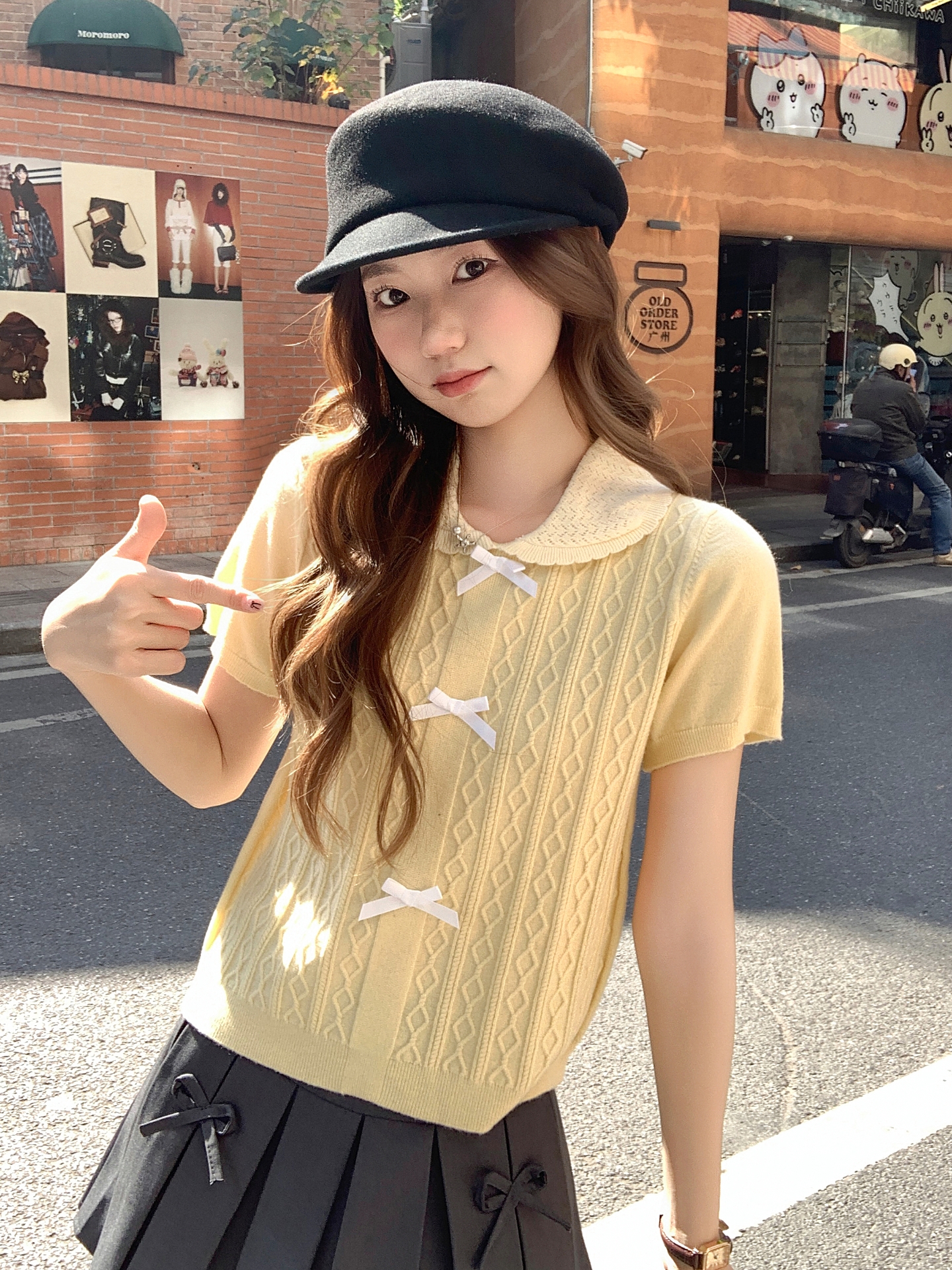 Sweet Doll Collar Bow Short Sleeve Knit Top for Women 2026 Color Block Slimming Design