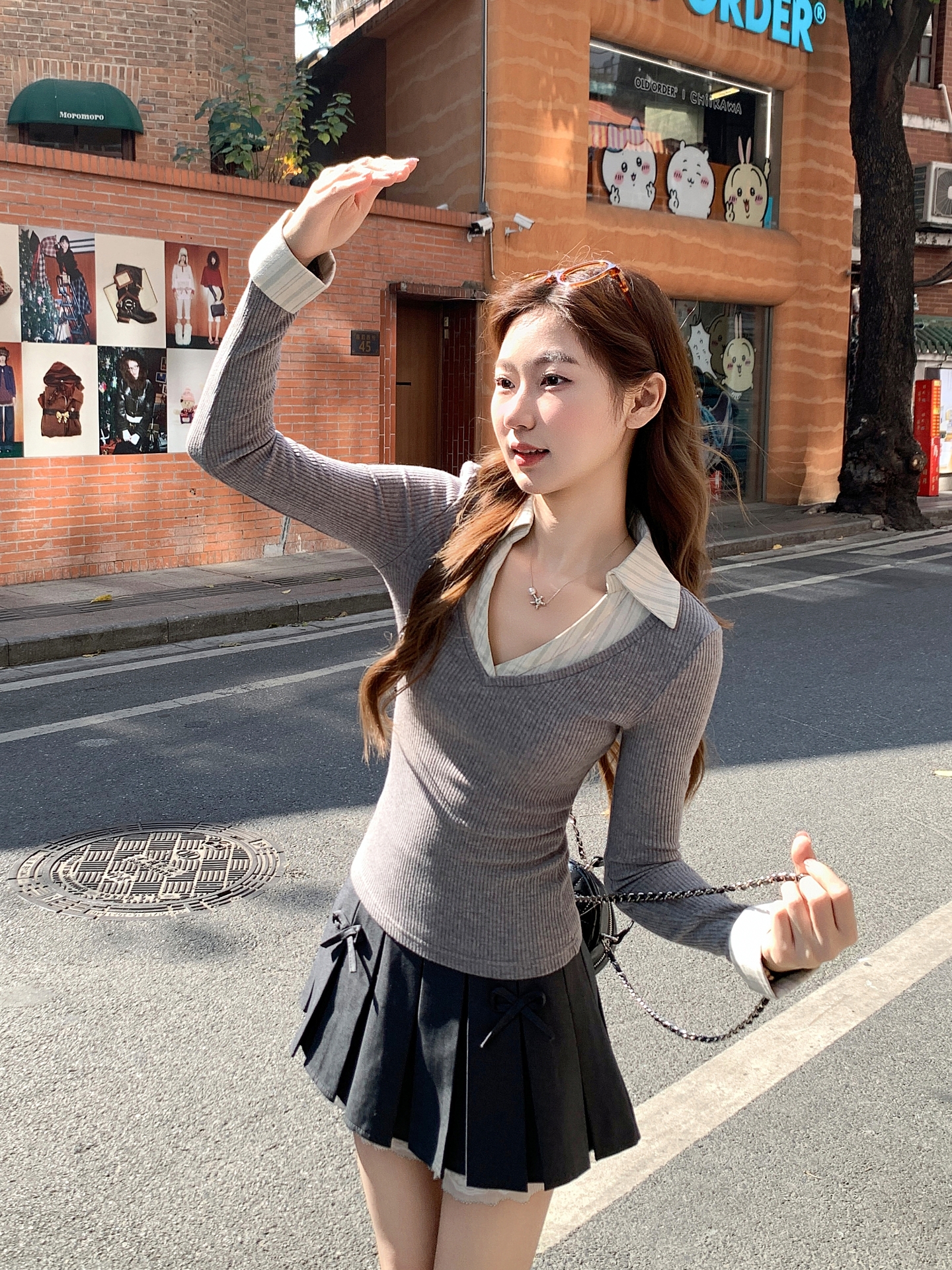 Women's Patchwork Fake Two-Piece Knit Sweater 2026 Spring Slim Fit Top - Image 2
