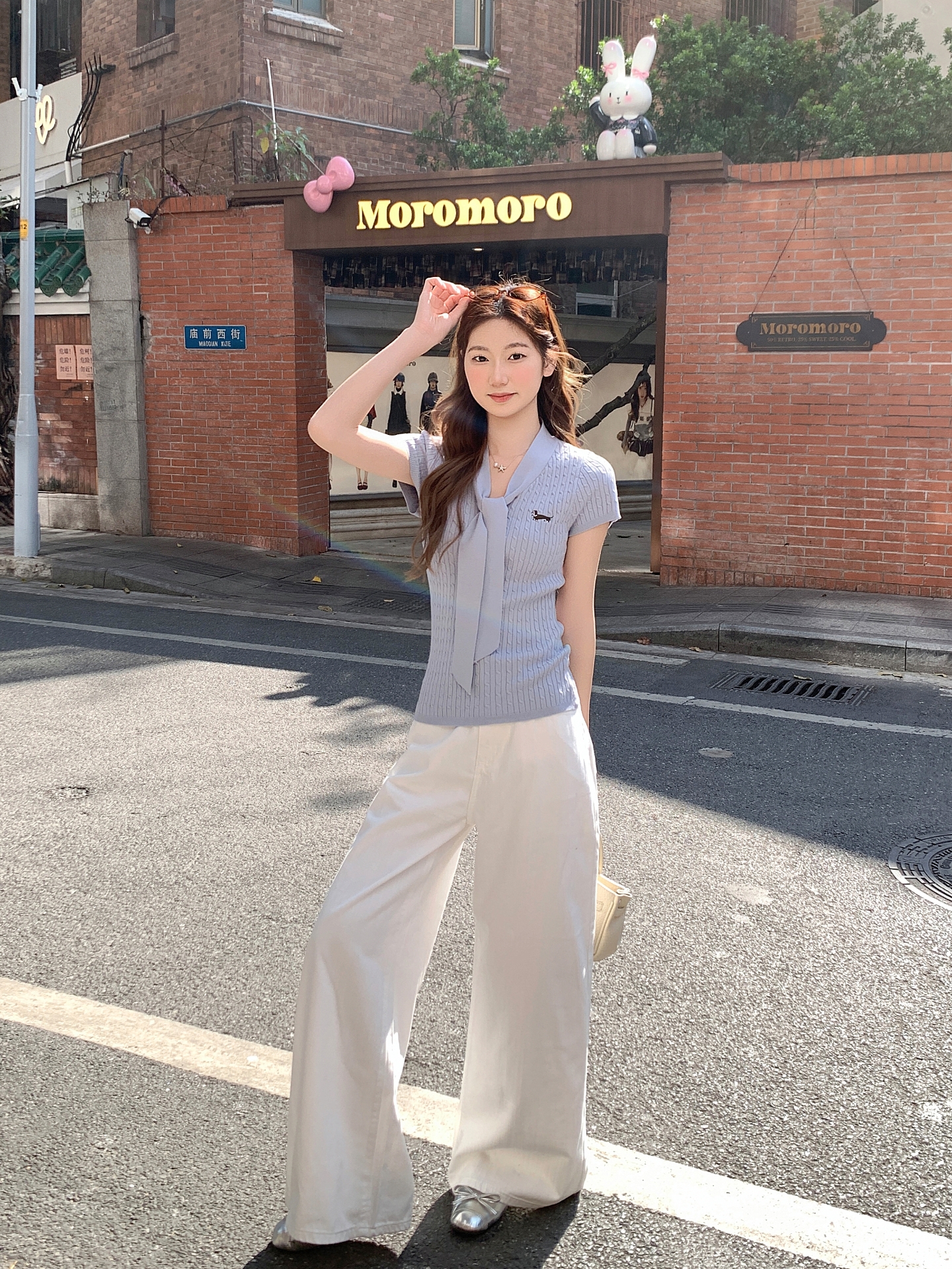 Korean Dachshund Embroidered Knit Short Sleeve V-Neck Women's T-Shirt 2026 New Lace-Up Slim Fit Top - Image 2